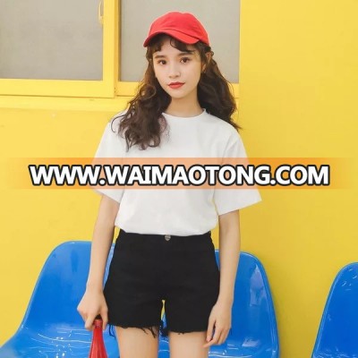 women t shirts white color with screen print